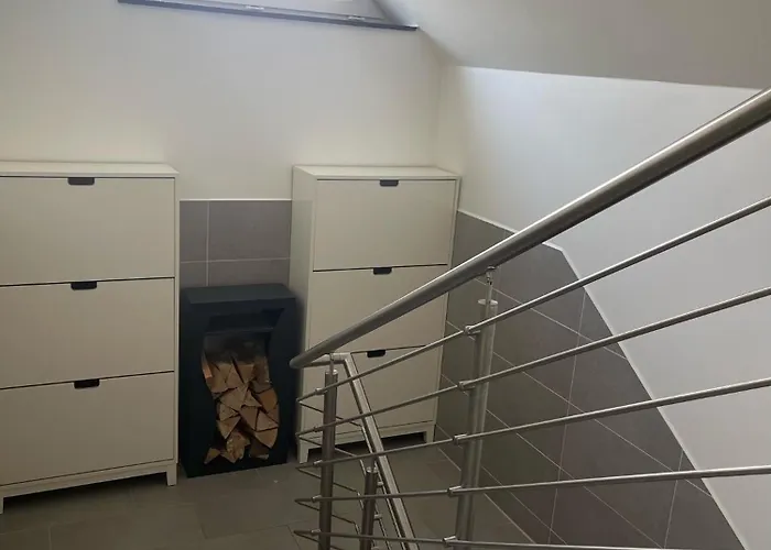 Inselsuites Finkennest Airbus Finkenkwerder 125 M2 Kamin